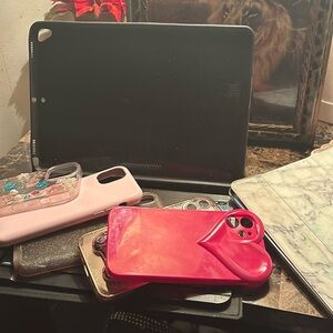 5 iphone cases support 12,11,xr 2 iPad cases and a keyboard